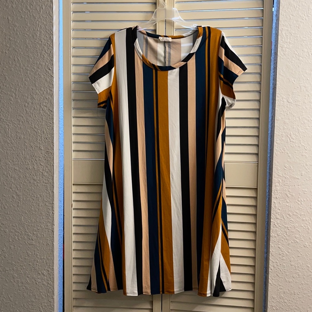 Women’s pinc dress